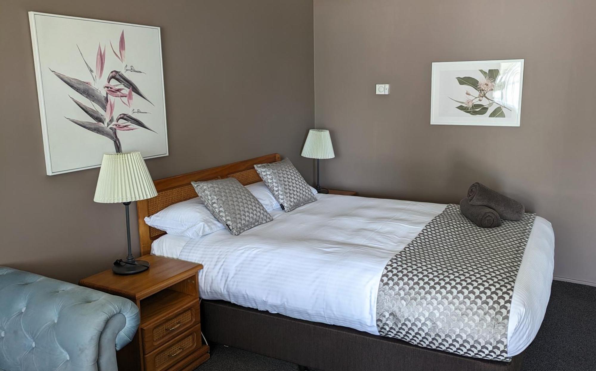 Highlands Motor Inn Oberon Bagian luar foto